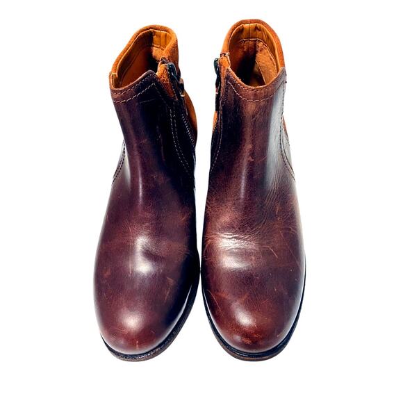 Clarks Artisan Maypearl Lilac Ankle Booties Brown Leather Suede Wms Size 7.5 NWT - Picture 2 of 7